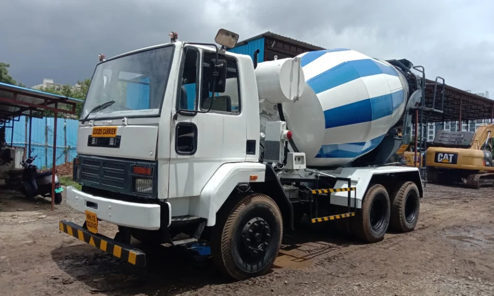 Ashok Leyland 2518 Transit Mixer